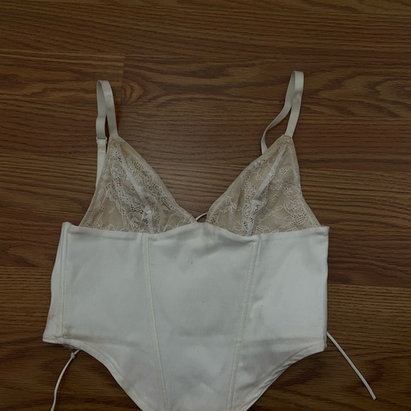 GLASSONS corset top covered hem, cream color size US XS (AU 6/US0) lace detail - Picture 2 of 3